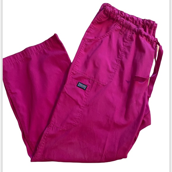 Cherokee Other - 💥SOLD💥Cherokee Scrub Pants 🌸